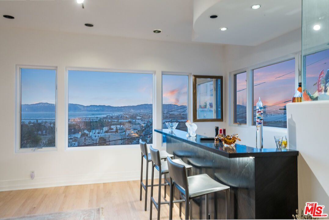 227 Fowling Street Playa del Rey, CA 90293 - Photo 2 of 66