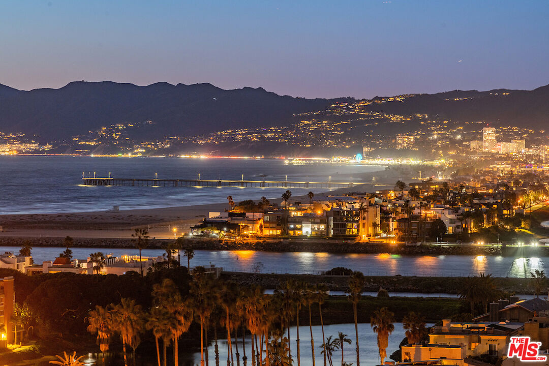 227 Fowling Street Playa del Rey, CA 90293 - Photo 27 of 66