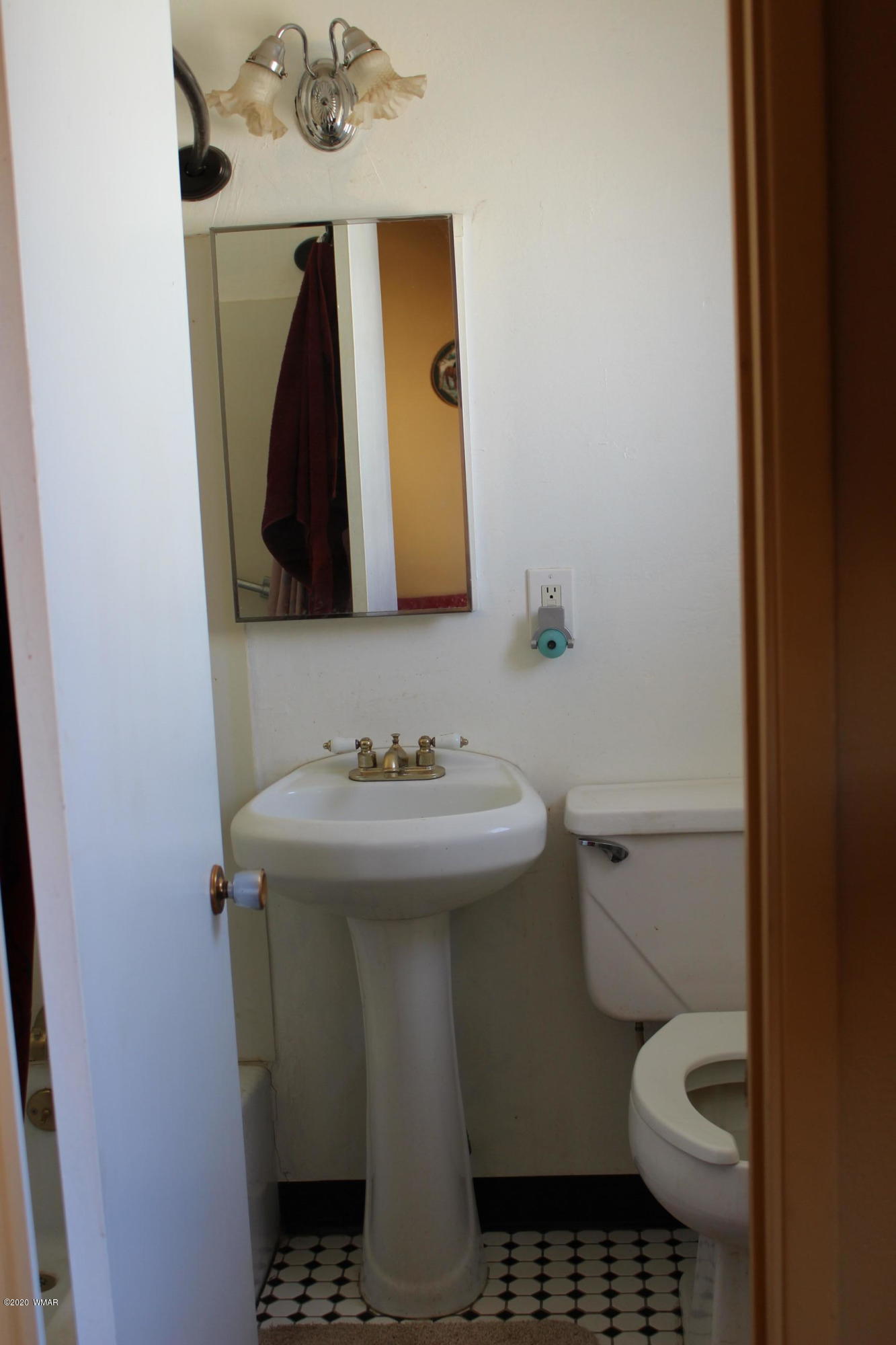 7666 Pinto Street Holbrook, AZ 86029 - Photo 17 of 42