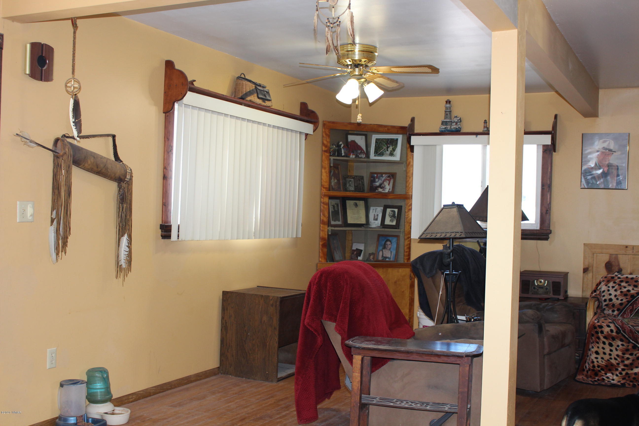 7666 Pinto Street Holbrook, AZ 86029 - Photo 3 of 42