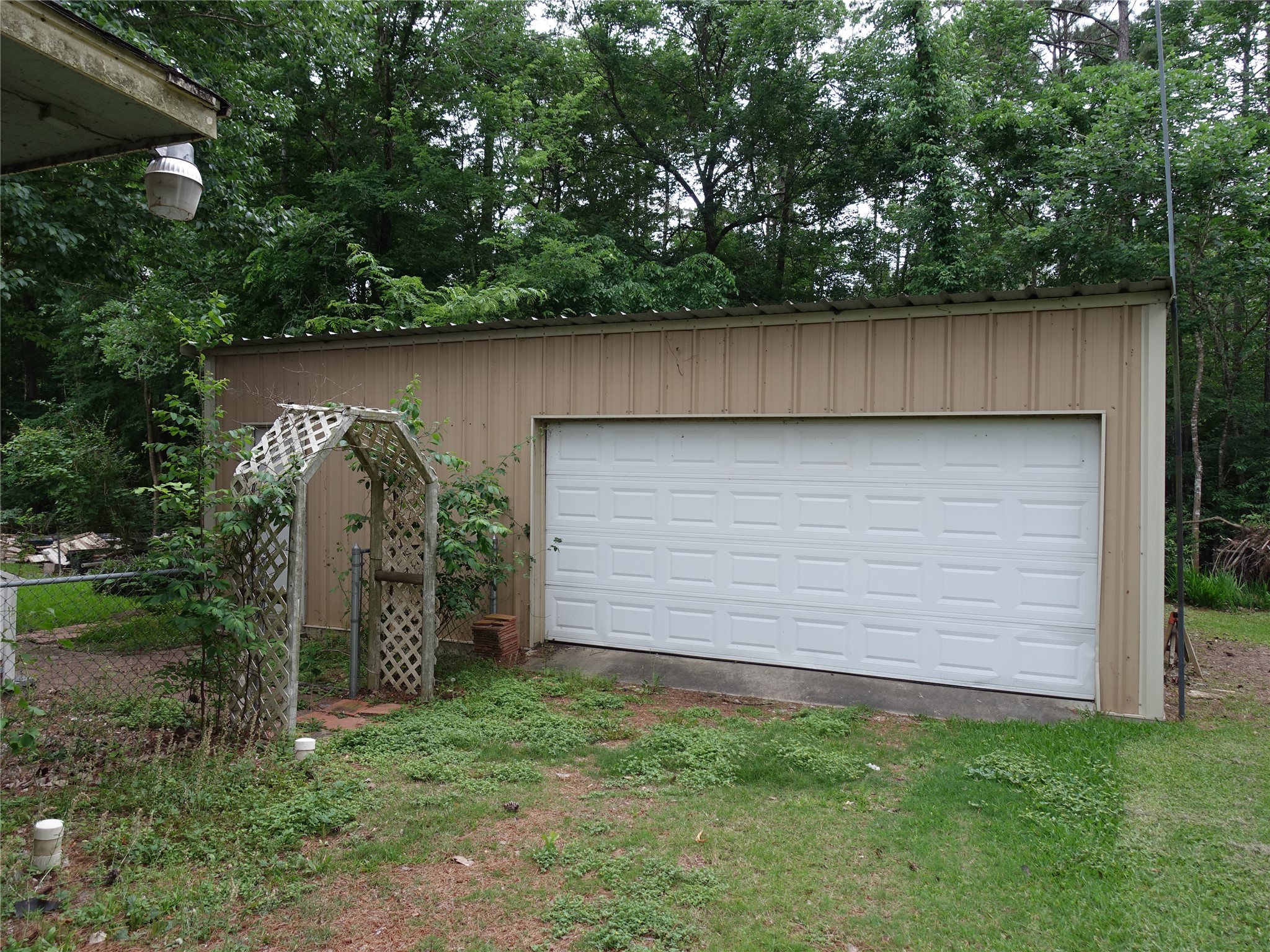 20 Hideaway Trail Coldspring, TX 77331 - Photo 5 of 24 a view of a backyard