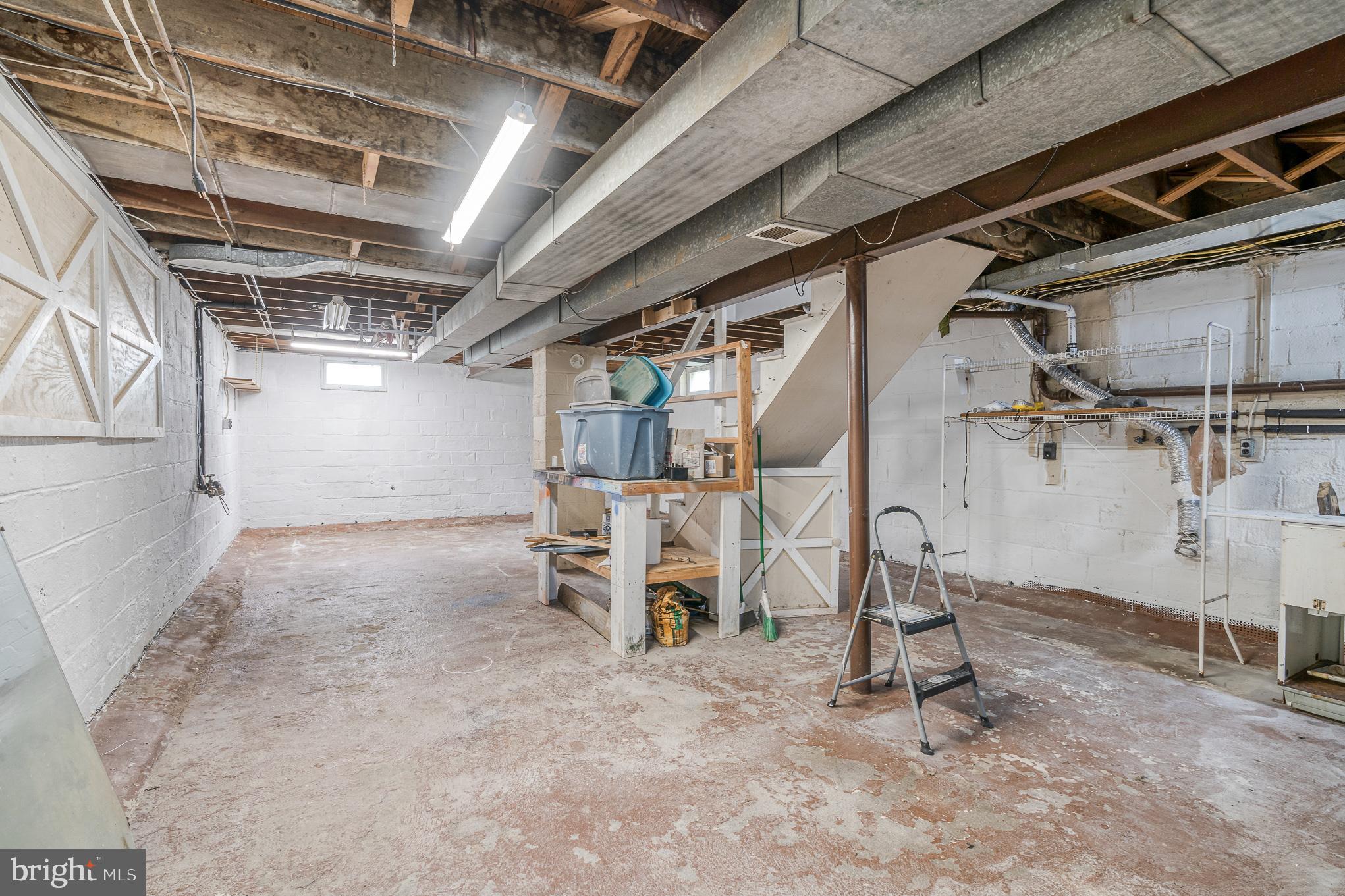 12111 Thornton Road Philadelphia, PA 19154 - Photo 36 of 36 Gallery Image 36