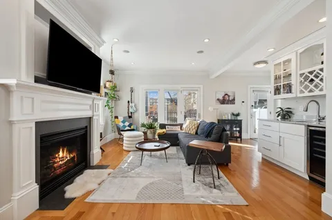 $1,199,000 | 8 Covington Street, Unit 1, Boston, MA 02127