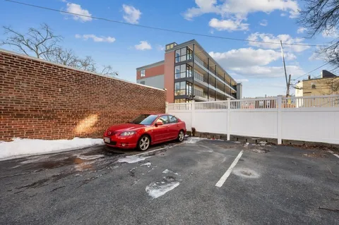 $1,199,000 | 8 Covington Street, Unit 1, Boston, MA 02127