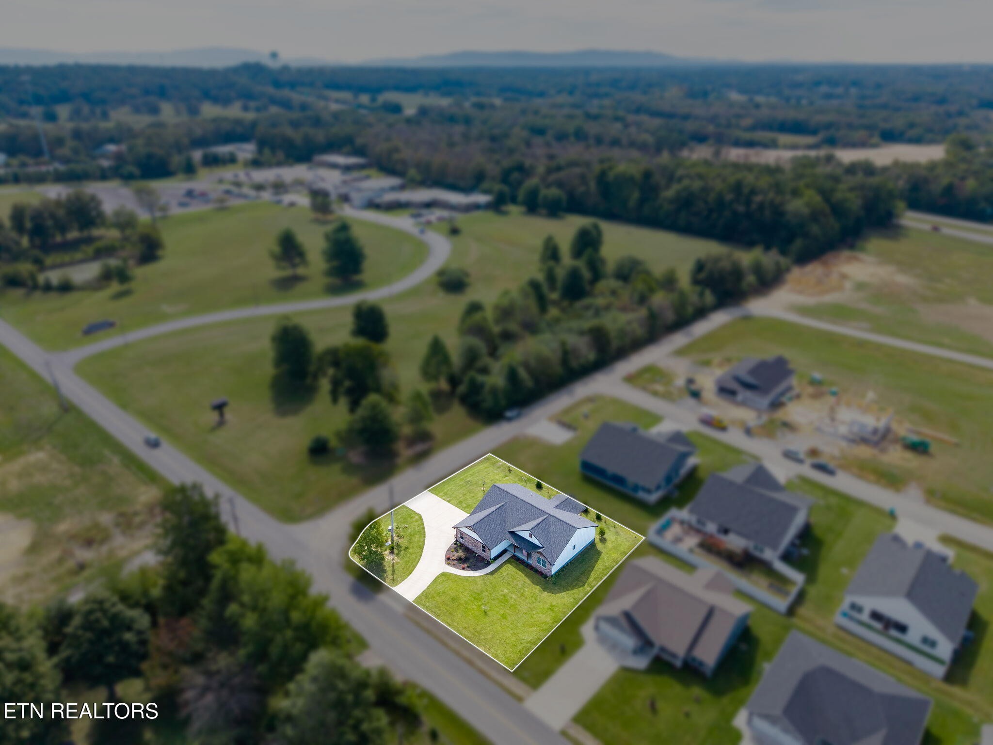 2643 Cook Road Crossville, TN 38571 - Photo 2 of 34 Gallery Image 2
