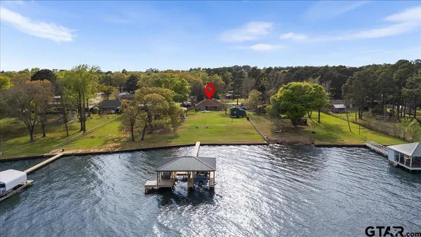 $729,000 | 4789 Sunrise Drive, Chandler, TX 75758