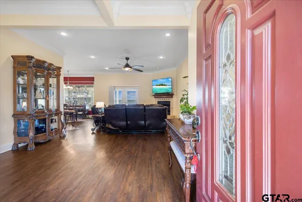 $729,000 | 4789 Sunrise Drive, Chandler, TX 75758