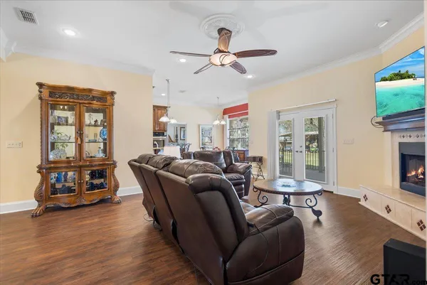 $729,000 | 4789 Sunrise Drive, Chandler, TX 75758
