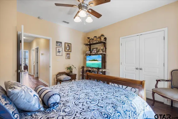 $729,000 | 4789 Sunrise Drive, Chandler, TX 75758