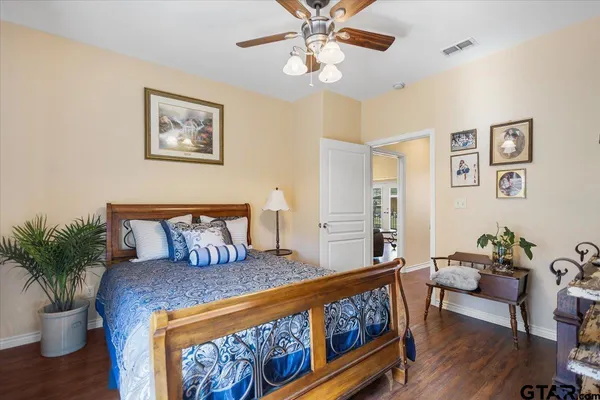 $729,000 | 4789 Sunrise Drive, Chandler, TX 75758