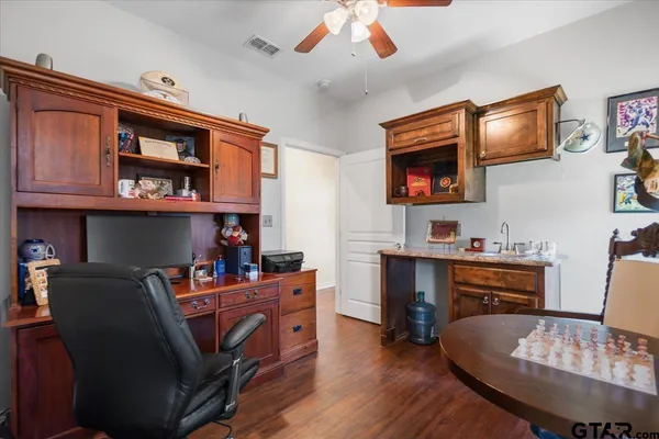 $729,000 | 4789 Sunrise Drive, Chandler, TX 75758