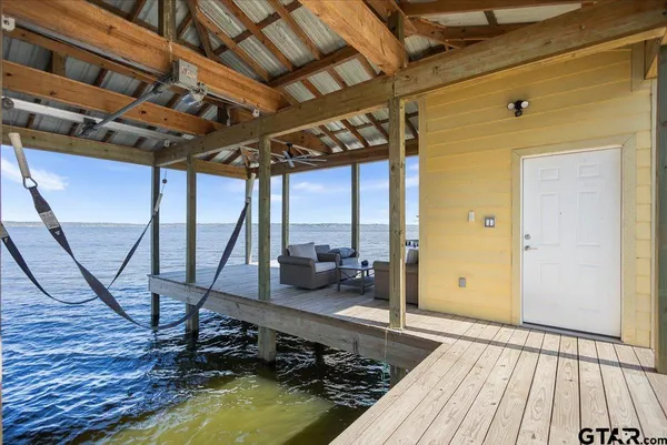 $729,000 | 4789 Sunrise Drive, Chandler, TX 75758