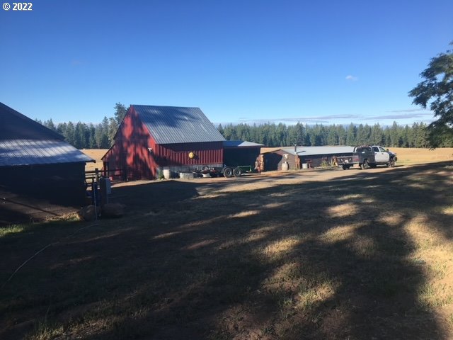 537 Cedar Valley Road Goldendale, WA 98620 - Photo 2 of 24 a view of a street with cars parked