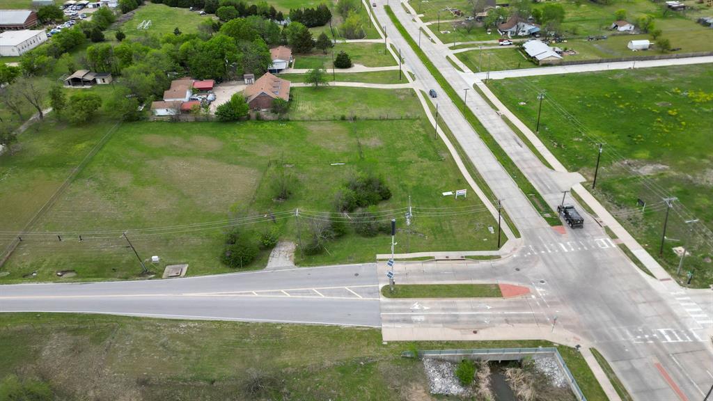 3929 Hickox Road Rowlett, TX 75089 - Photo 5 of 38 Hard Corner