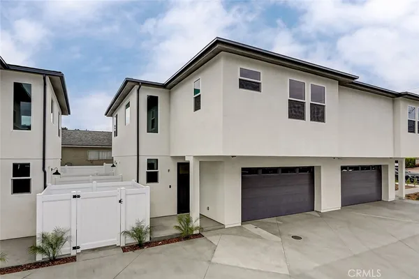 $849,000 | 26016 Oak Street, Unit F, Lomita, CA 90717