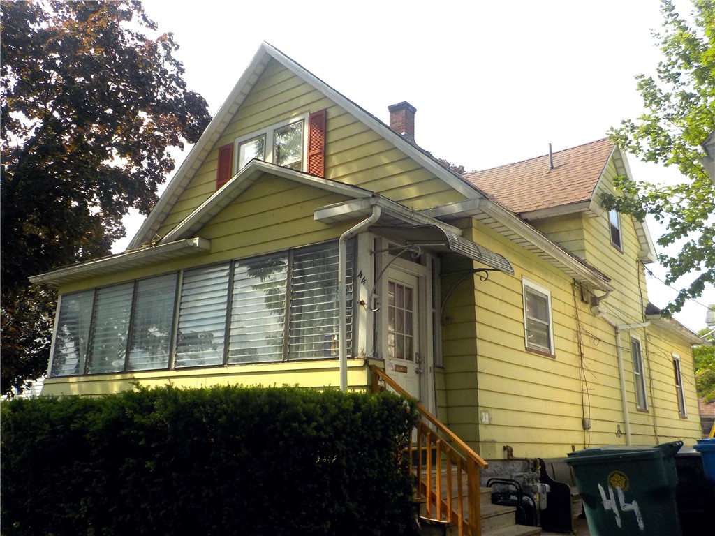 44 Peckham Street Rochester, NY 14621 - Photo 2 of 15