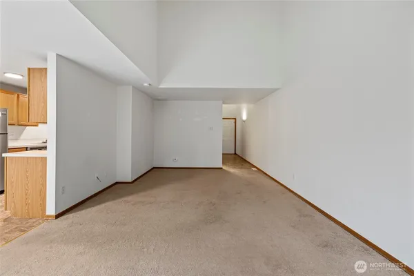 $2,000 | 2312 East Division Street, Unit C, Mount Vernon, WA 98274