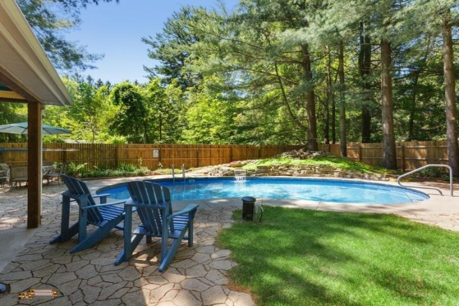 16060 Ruffino Road Union Pier, MI 49129 - Photo 42 of 58 Pool
