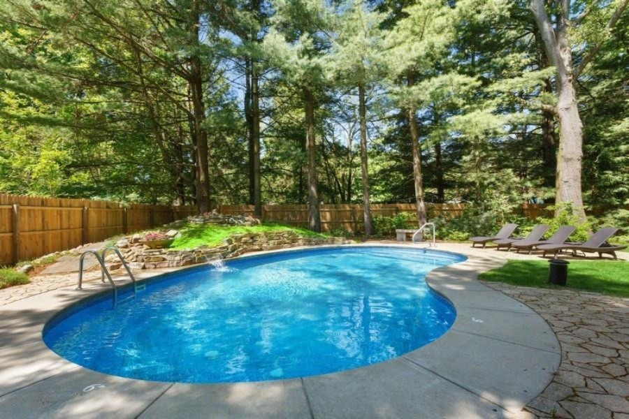 16060 Ruffino Road Union Pier, MI 49129 - Photo 43 of 58 Pool