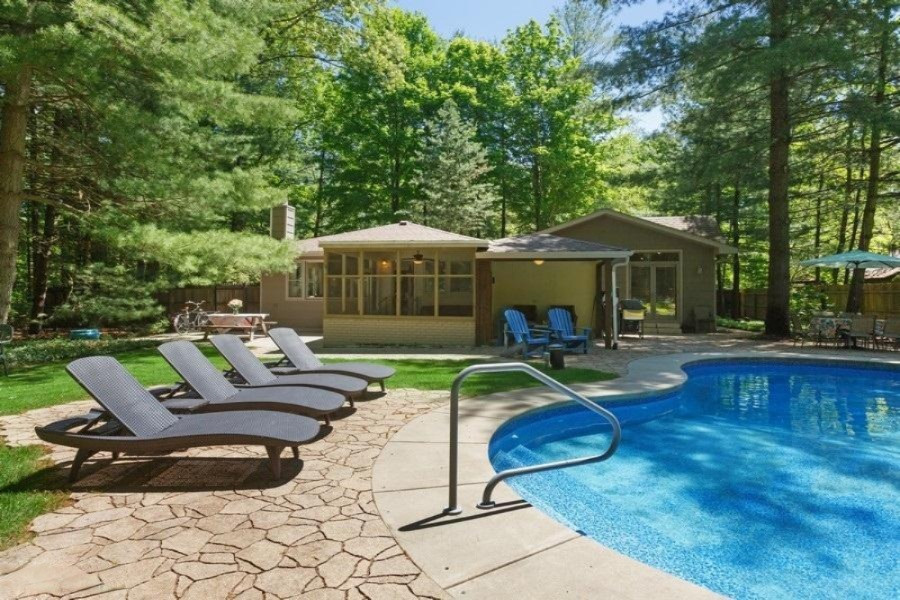 16060 Ruffino Road Union Pier, MI 49129 - Photo 45 of 58 Pool