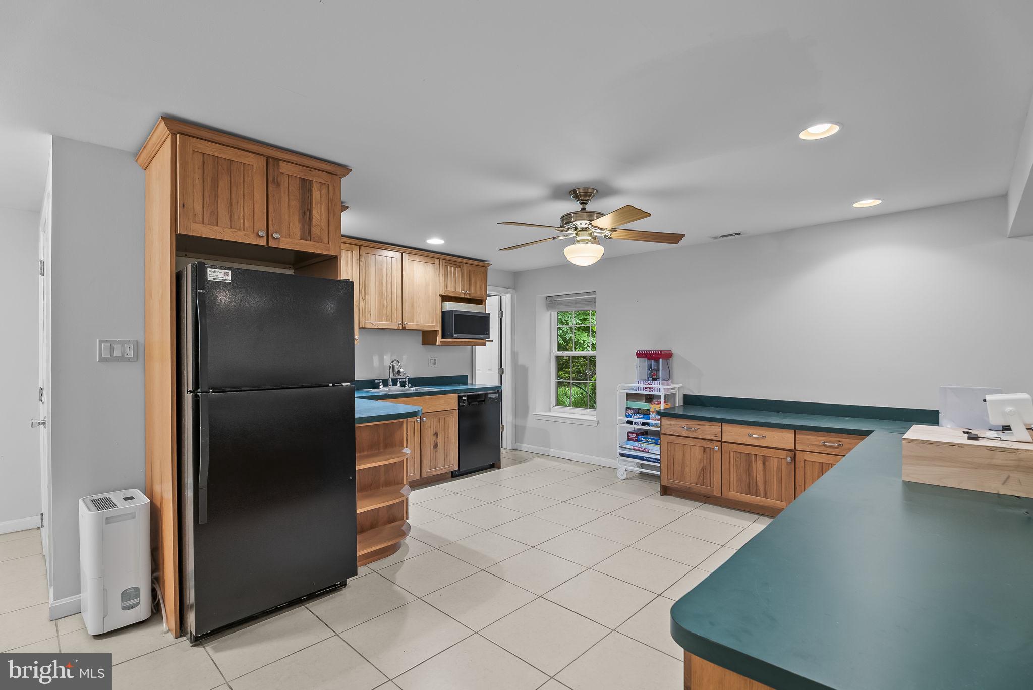 2015 Rosedale Lane Huntingtown, MD 20639 - Photo 40 of 63 basement kitchenette