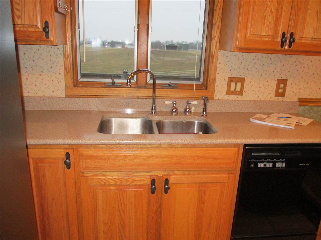 4925 East Allen Road Webberville, MI 48892 - Photo 9 of 43 50008777-8.JPG