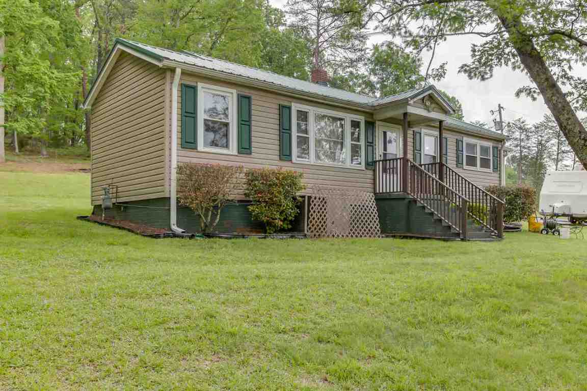 1112 Robert P Jeanes Road Easley, SC 29640 - Photo 3 of 36 Gallery Image 3