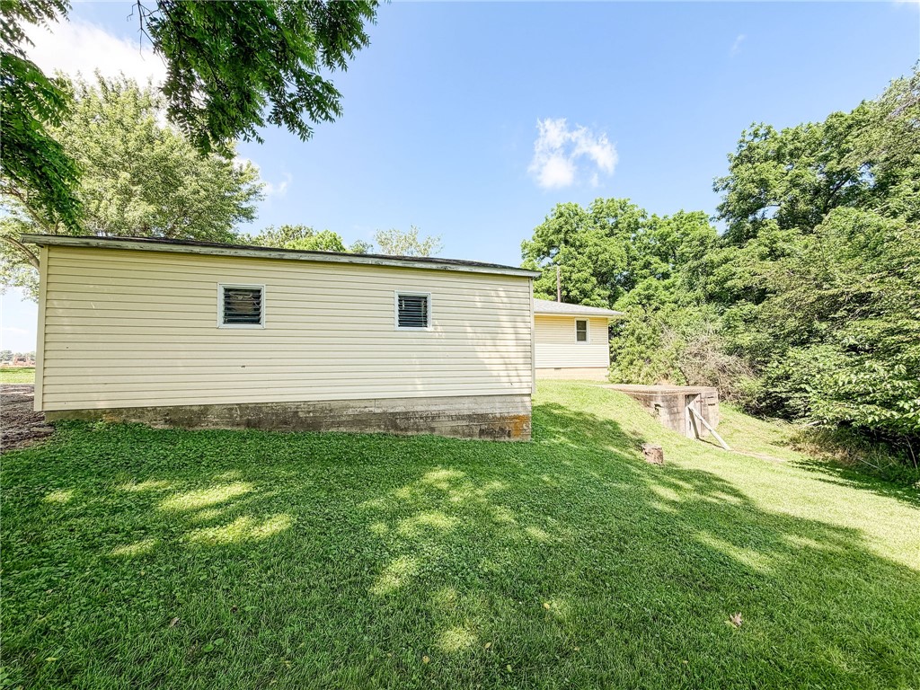 16144 Spiketown Road Marshall, IL 62441 - Photo 41 of 48