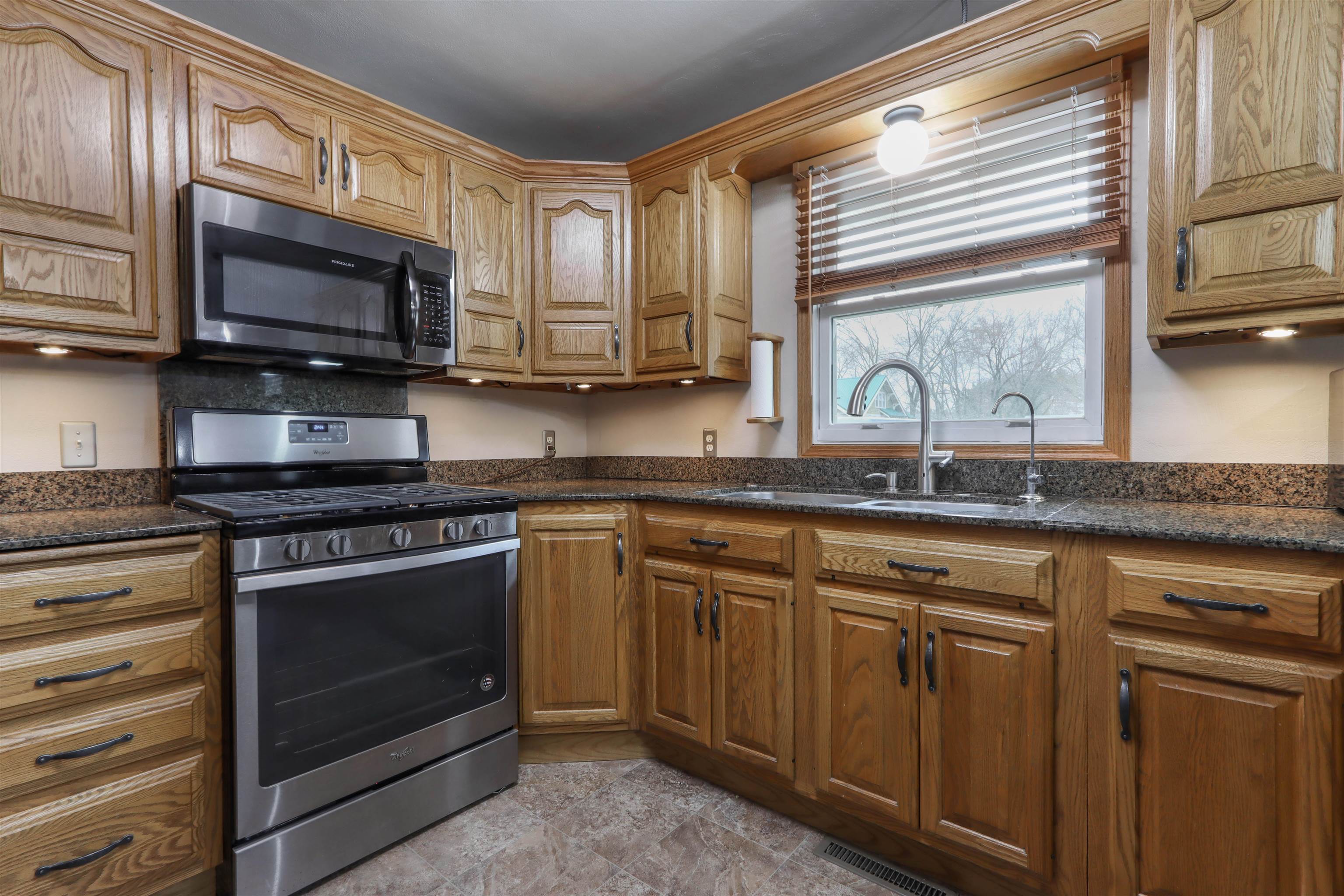 6436 County Road North Arpin, WI 54410 - Photo 18 of 44