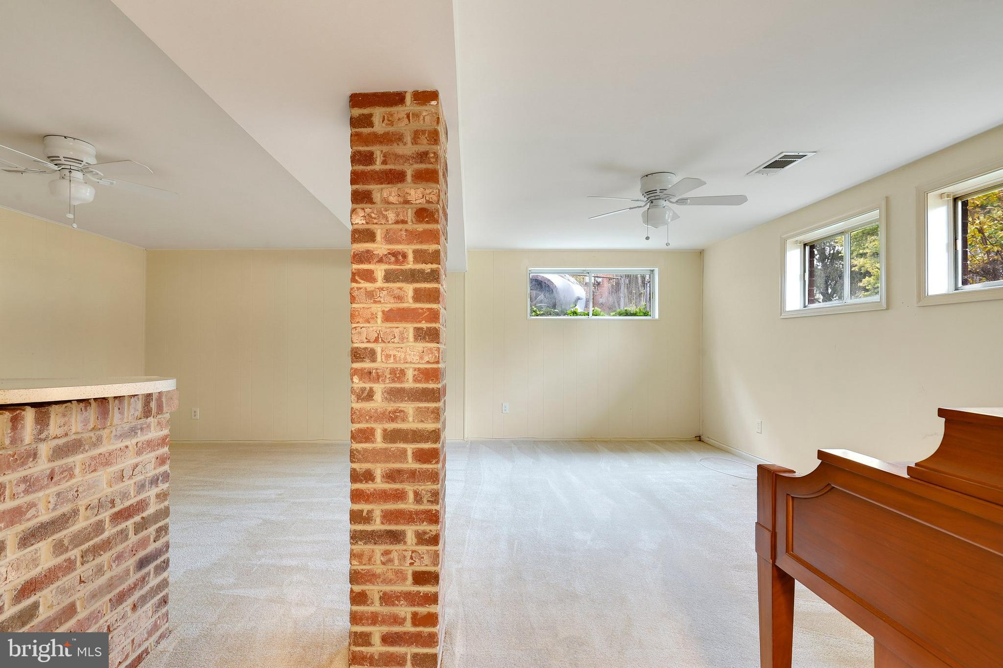 8424 Thames Street Springfield, VA 22151 - Photo 31 of 54