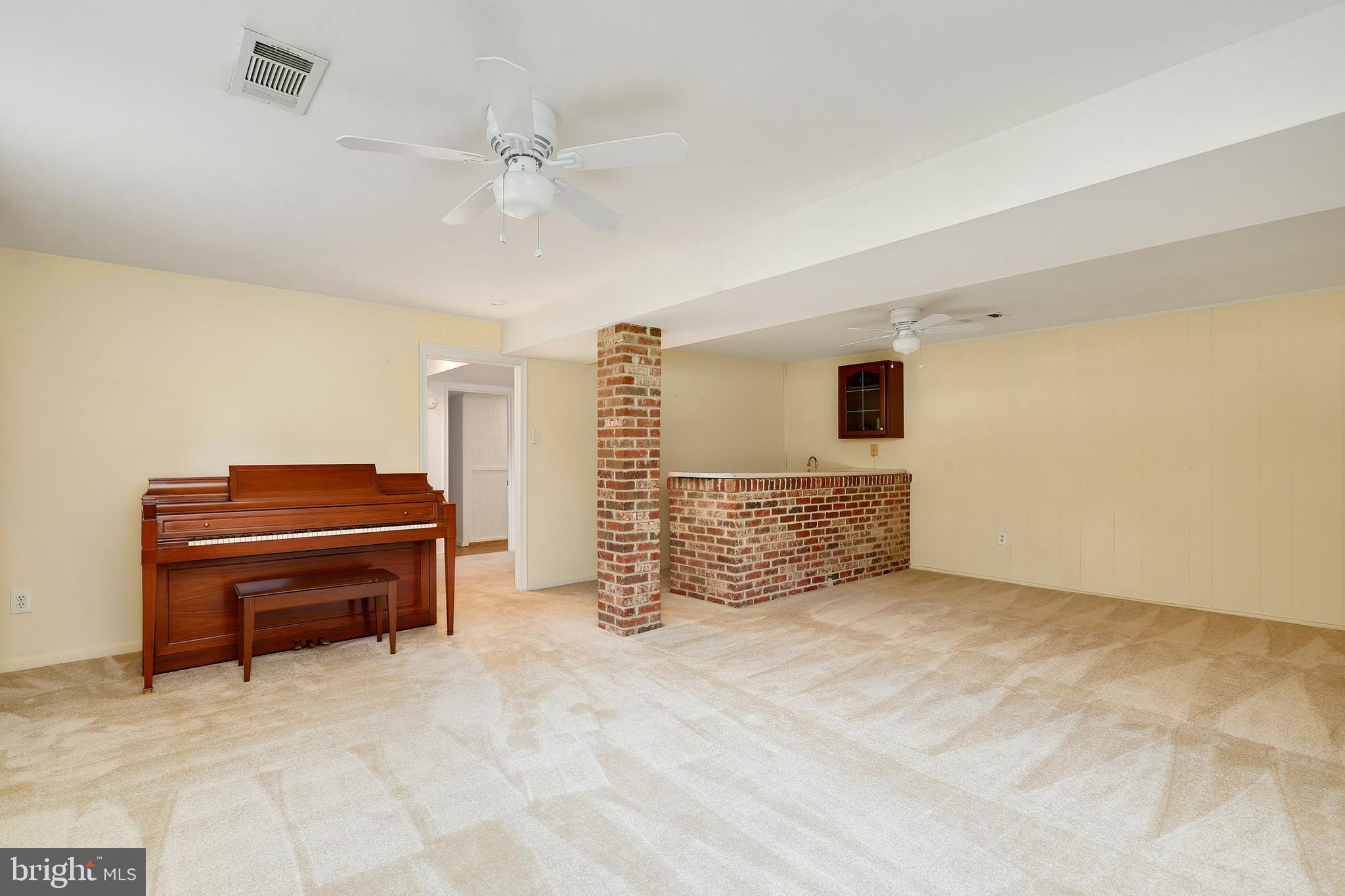 8424 Thames Street Springfield, VA 22151 - Photo 33 of 54