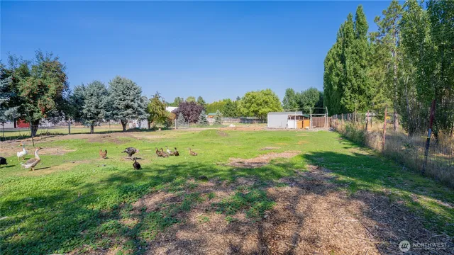 $399,999 | 7887 Dahl Road Northeast, Moses Lake, WA 98837
