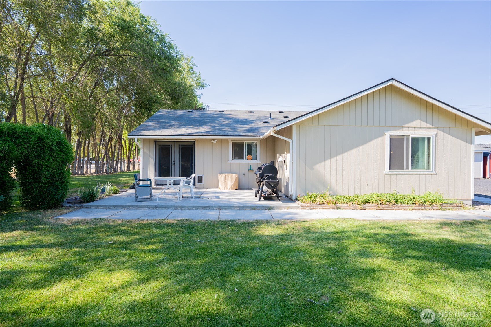 7887 Dahl Road Northeast Moses Lake, WA 98837 - Photo 7 of 39