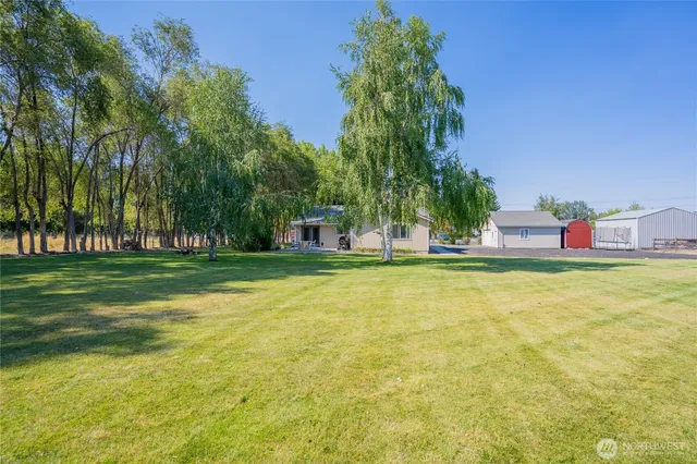 $399,999 | 7887 Dahl Road Northeast, Moses Lake, WA 98837