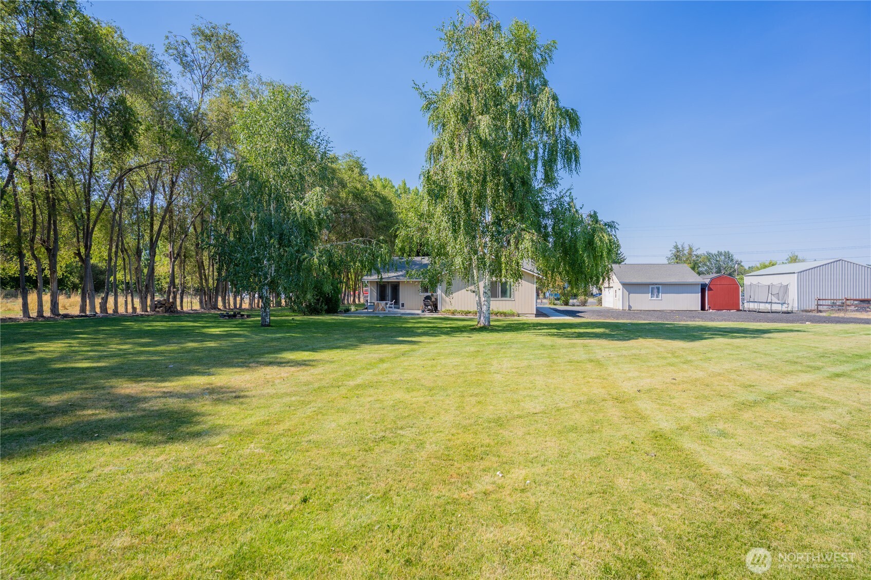 7887 Dahl Road Northeast Moses Lake, WA 98837 - Photo 9 of 39