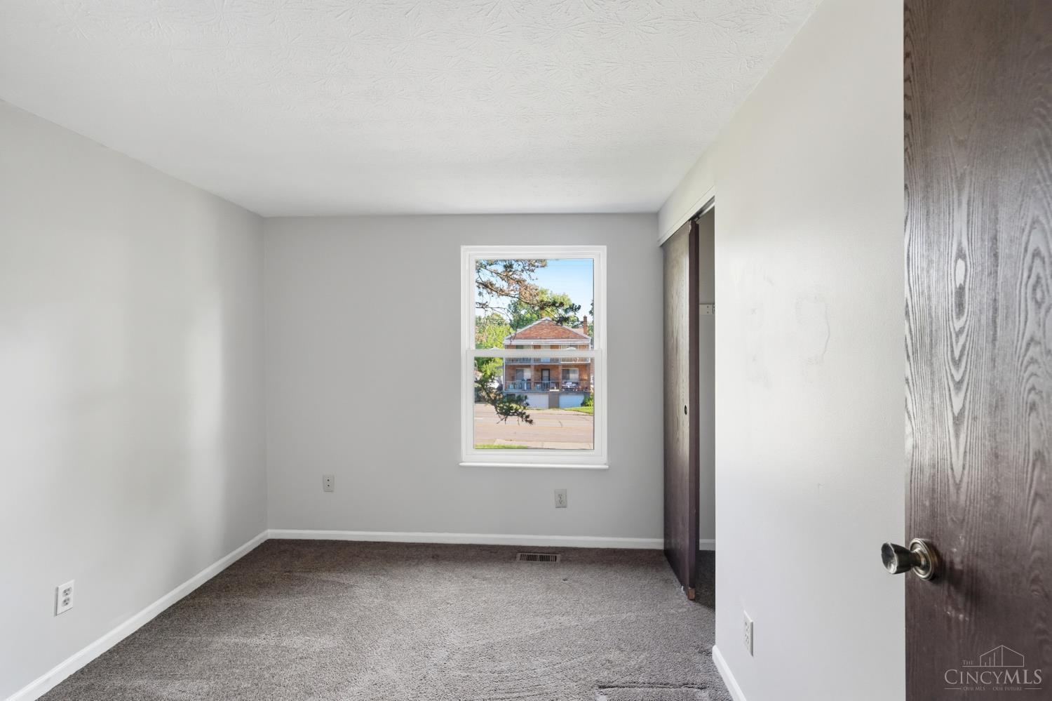 3507 West Galbraith Road Cincinnati, OH 45239 - Photo 26 of 54