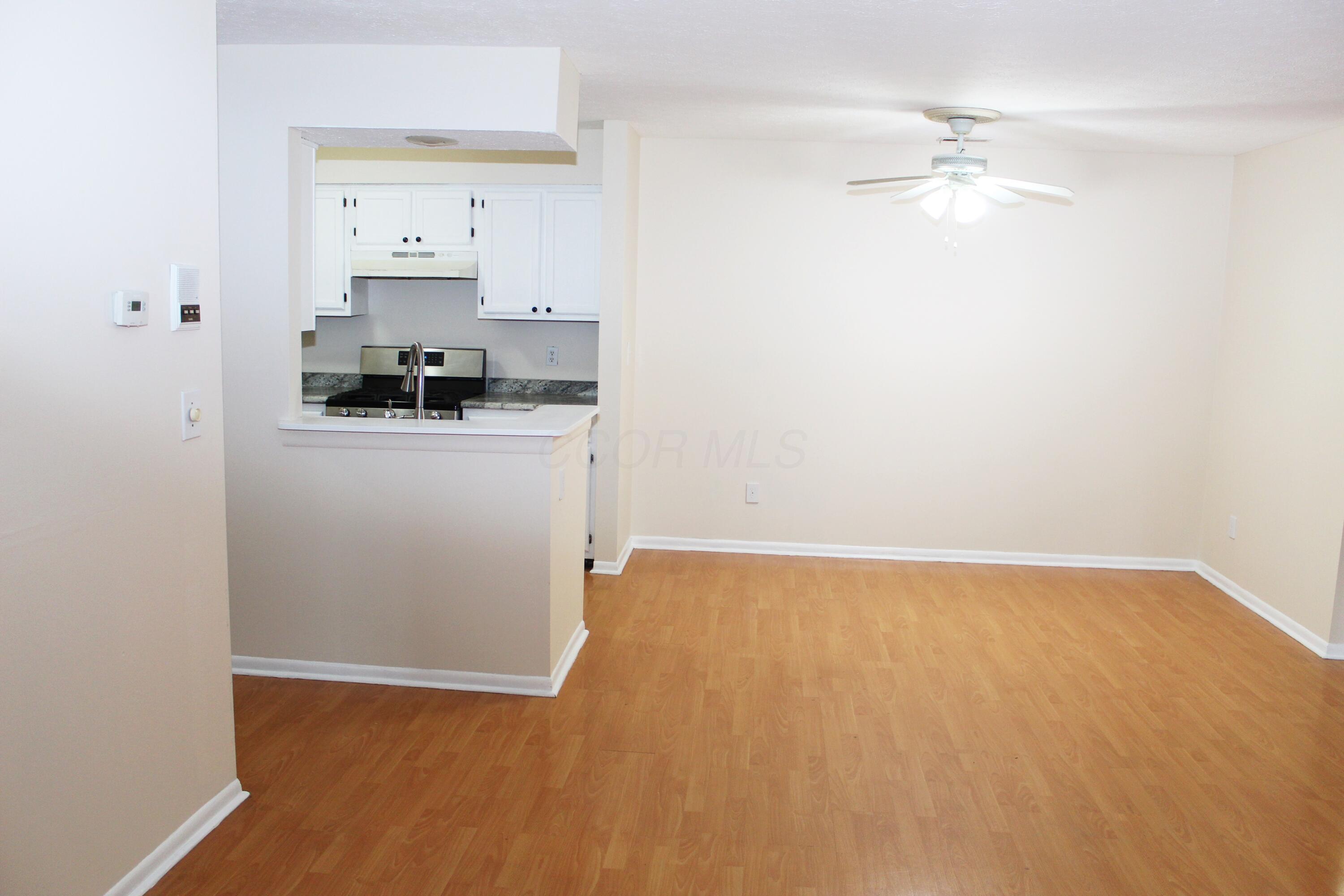 2241 Hedgerow Road, Unit 2241D Columbus, OH 43220 - Photo 17 of 21 2241 Dine