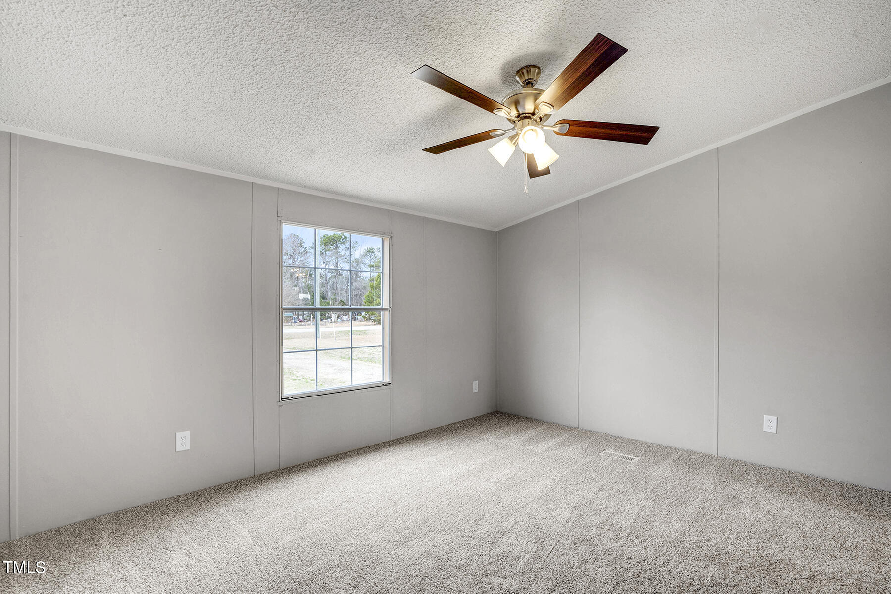 155 Spencer Road Fremont, NC 27830 - Photo 21 of 30 Primary Bedroom