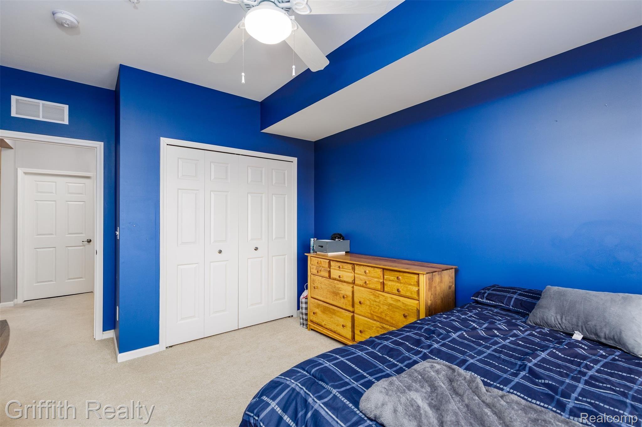 10282 Crossview Trail Howell, MI 48855 - Photo 14 of 25 10282 Crossview Trail-13.jpg