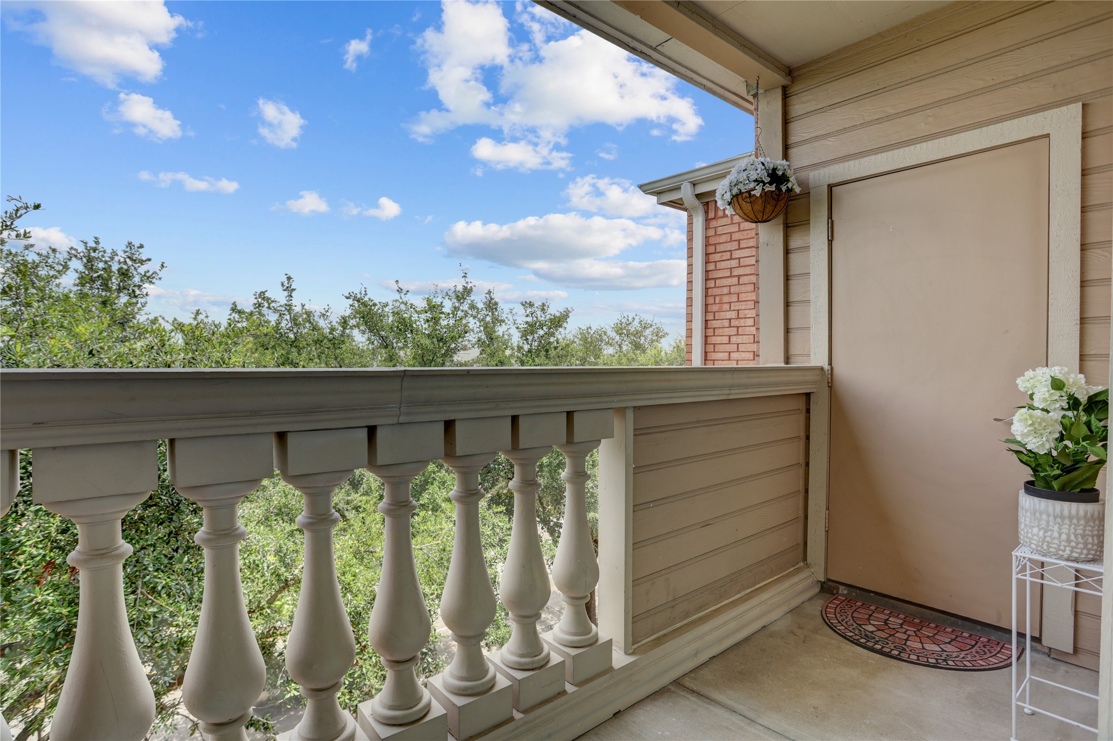 2111 Welch Street, Unit A331 Houston, TX 77019 - Photo 13 of 24