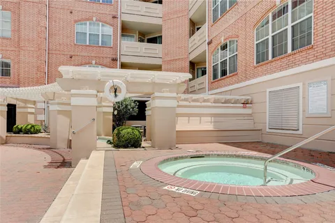 $255,000 | 2111 Welch Street, Unit A331, Houston, TX 77019