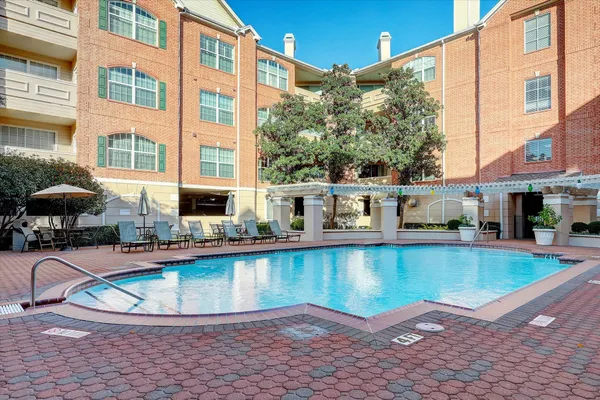 $239,900 | 2111 Welch Street, Unit A331, Houston, TX 77019