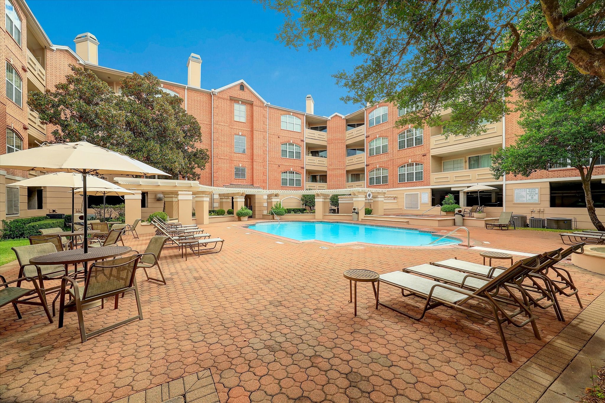 2111 Welch Street, Unit A331 Houston, TX 77019 - Photo 26 of 30