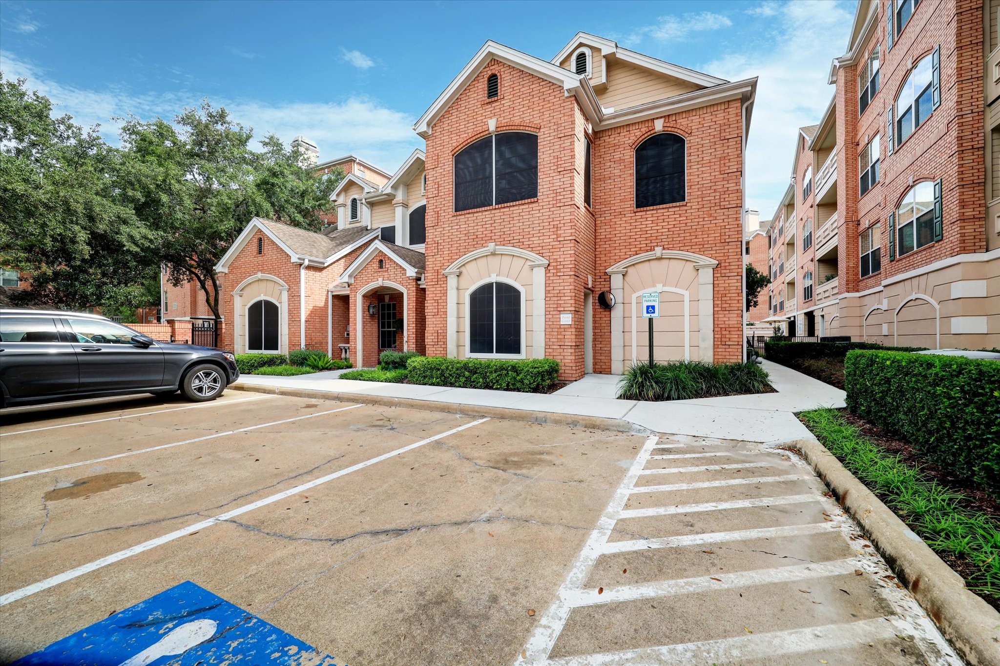 2111 Welch Street, Unit A331 Houston, TX 77019 - Photo 27 of 30
