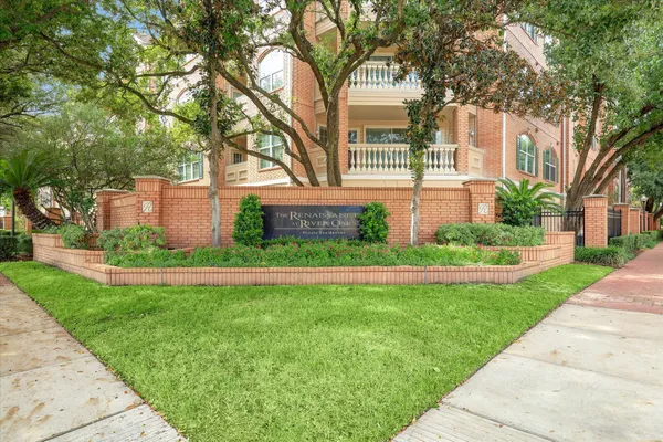 $239,900 | 2111 Welch Street, Unit A331, Houston, TX 77019