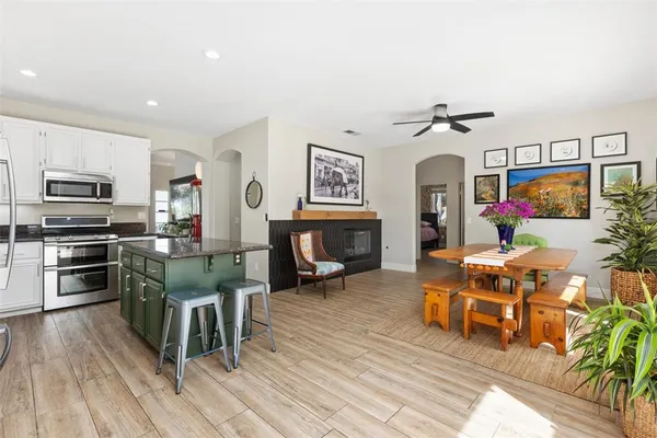 $899,000 | 798 El Caballo Drive, Oceanside, CA 92057