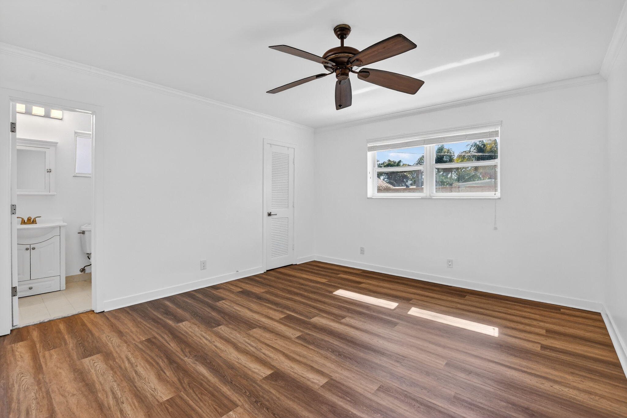 800 Southwest 12th Avenue Boca Raton, FL 33486 - Photo 19 of 32 Primary Bedroom