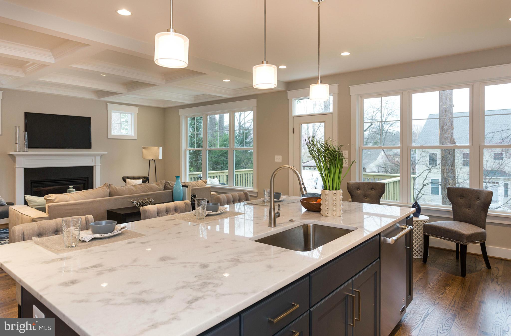 1943 Leonard Road Falls Church, VA 22043 - Photo 7 of 28 Kitchen