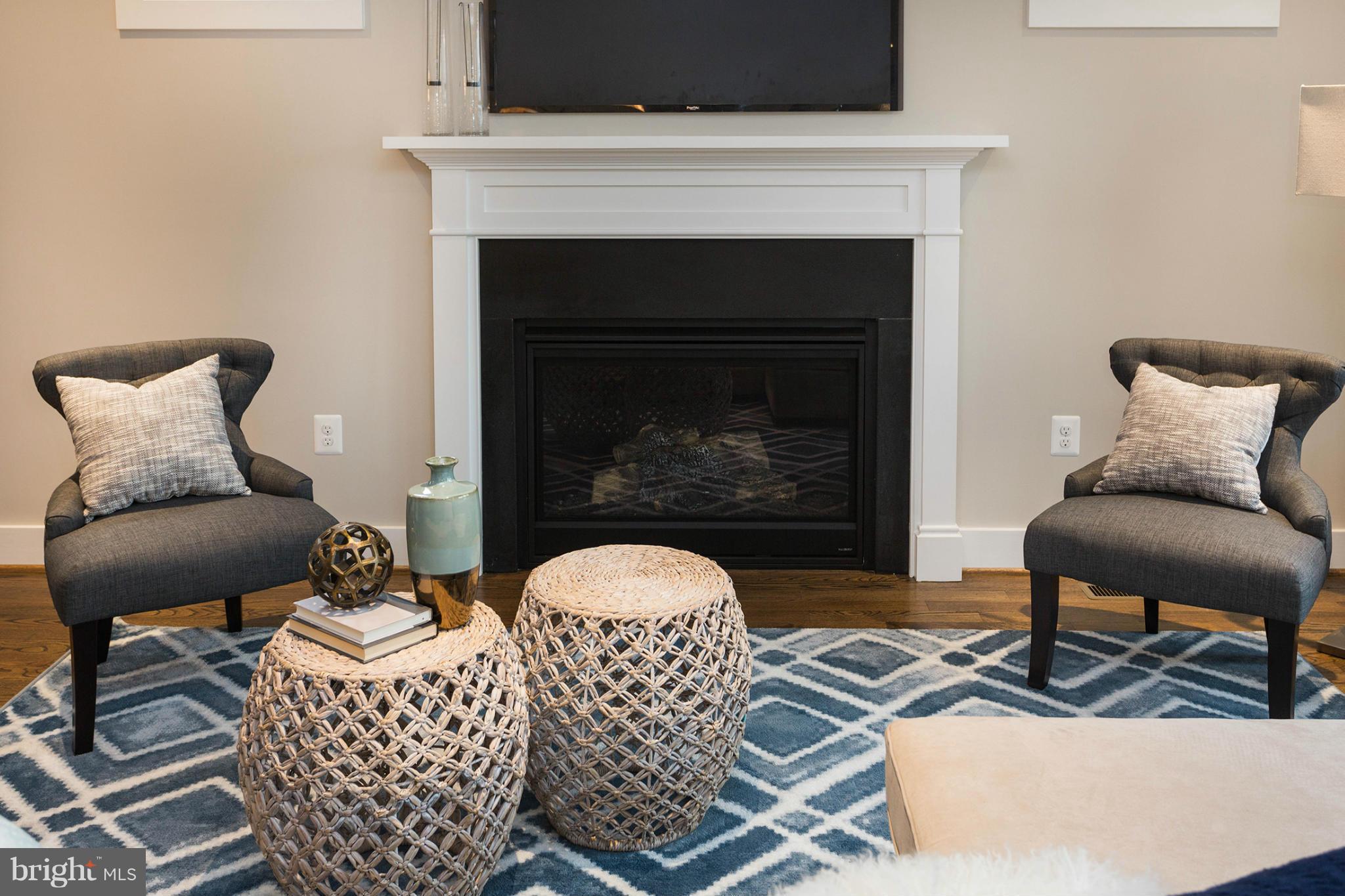 1943 Leonard Road Falls Church, VA 22043 - Photo 9 of 28 Family Room