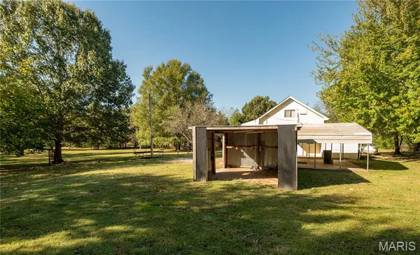 $199,900 | 325 County Road 467, Poplar Bluff, MO 63901